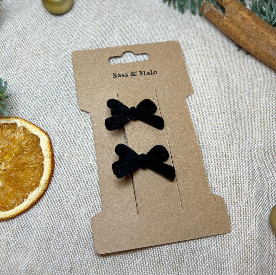 Tiny Black Bows (pack of 2)